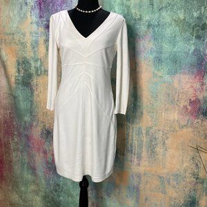 📌 Muse Simply Elegant 1/2 Sleeves Dress with Stitched Seams